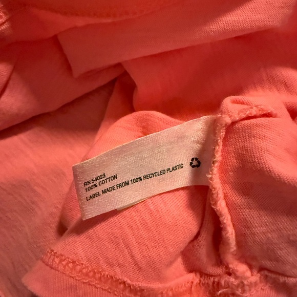 Gap Tanks - Picture 3 of 3